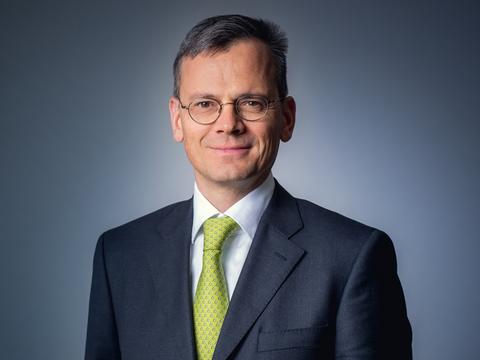 Dominik Asam Dominik Asam