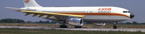 Commercial Aircraft History 1973-1977 Commercial Aircraft History 1973-1977