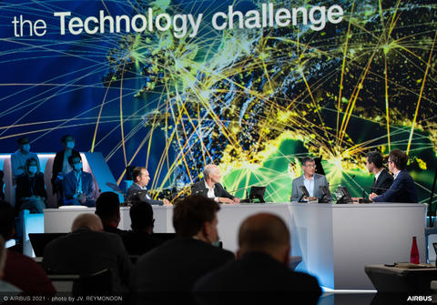 Airbus-Summit-2021-Day-01-The-Technology-Challenge-010.jpg
