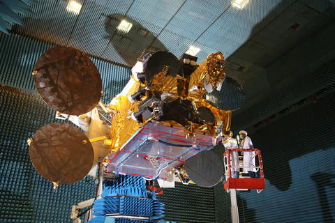 arabsat6b_mistral_0422