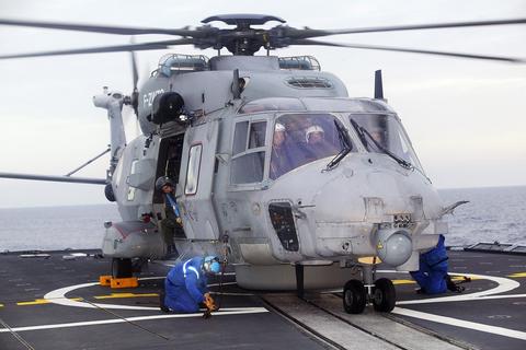 Naval version of the NH90 for France Naval version of the NH90 for France