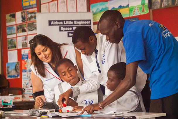 Airbus Foundation Picture - The Little Engineer workshop Airbus Foundation Picture - The Little Engineer