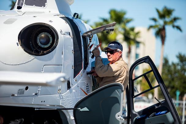helicopter-maintenance.jpg helicopter-maintenance.jpg