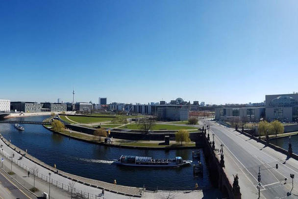 Berlin Berlin