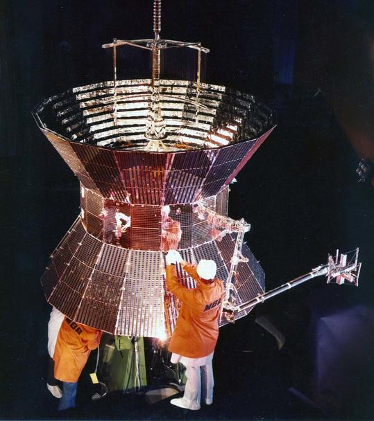 Airbus spacecraft open the universe Airbus spacecraft open the universe