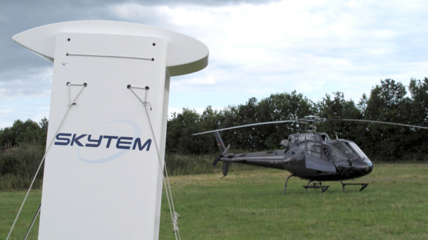 Using the same physical concepts as magnetic resonance imaging (MRI), SkyTEM works like a big 3D scanner of the ground below. Using the same physical concepts as magnetic resonance imaging (MRI), SkyTEM works like a big 3D scanner of the ground below.