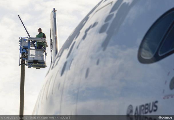 A350 nose closeup services