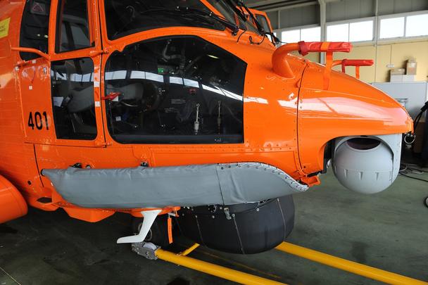 helicopter-nose.jpg helicopter-nose.jpg