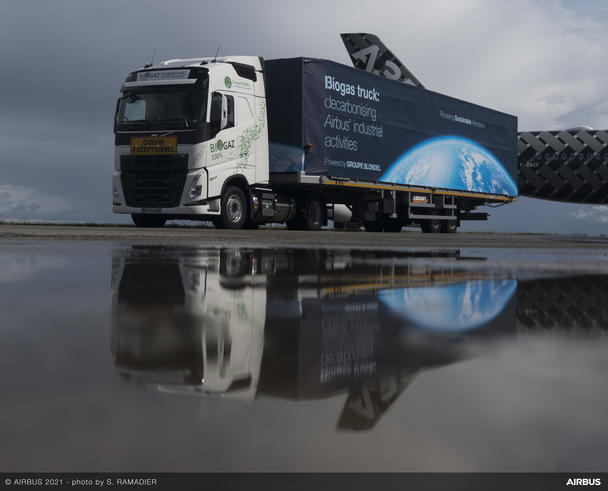 Airbus-Summit-2021-Day-1-Biogas-Truck-002.jpg