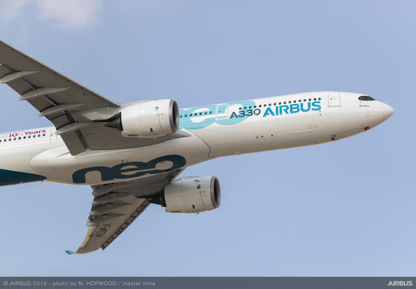 Dubai Airshow 2019 - Day 02 - A330neo flying display Dubai Airshow 2019 - Day 02 - A330neo flying display