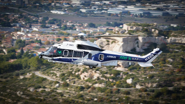H225 Sustainable Aviation Fuel 100% first flightH225 Sustainable Aviation Fuel 100% first flight