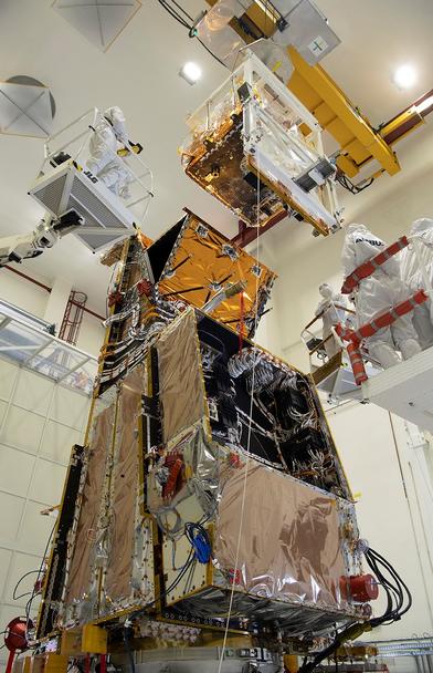 Picture Picture: IASI-NG integration operations - Copyright Airbus