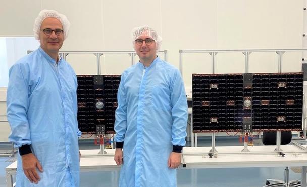 Photo: Benoit and Rob Sparkwing-Aerospace lab CEO picture