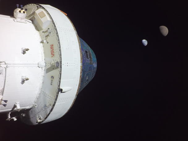 photo: Orion selfie ESM selfie