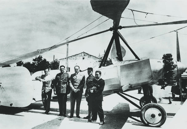 De La Cierva with Autogiro De La Cierva with Autogiro