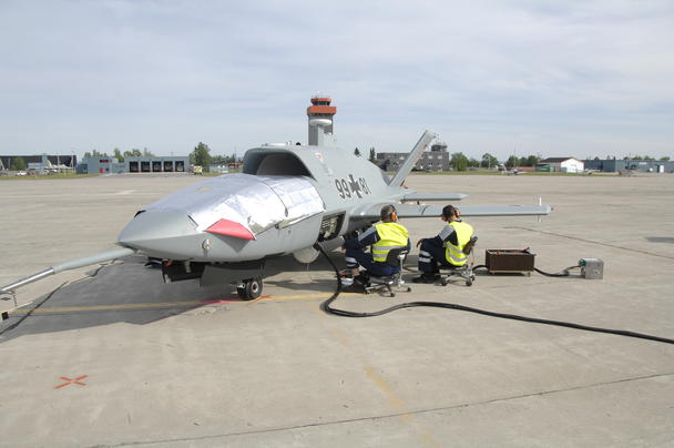 Ground crew working on the Barracuda technology demonstrator Ground crew working on the Barracuda technology demonstrator
