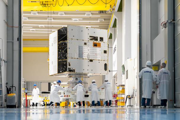 picture: Galileo in clean room Galileo in Friedrichshafen