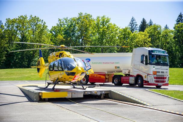H145 sustainable aviation fuel (SAF) refueling