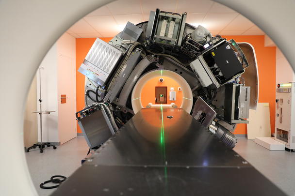 Radixact equipment from Accuray Company © IUCT-Oncopole Radixact® equipment from Accuray Company © IUCT-Oncopole