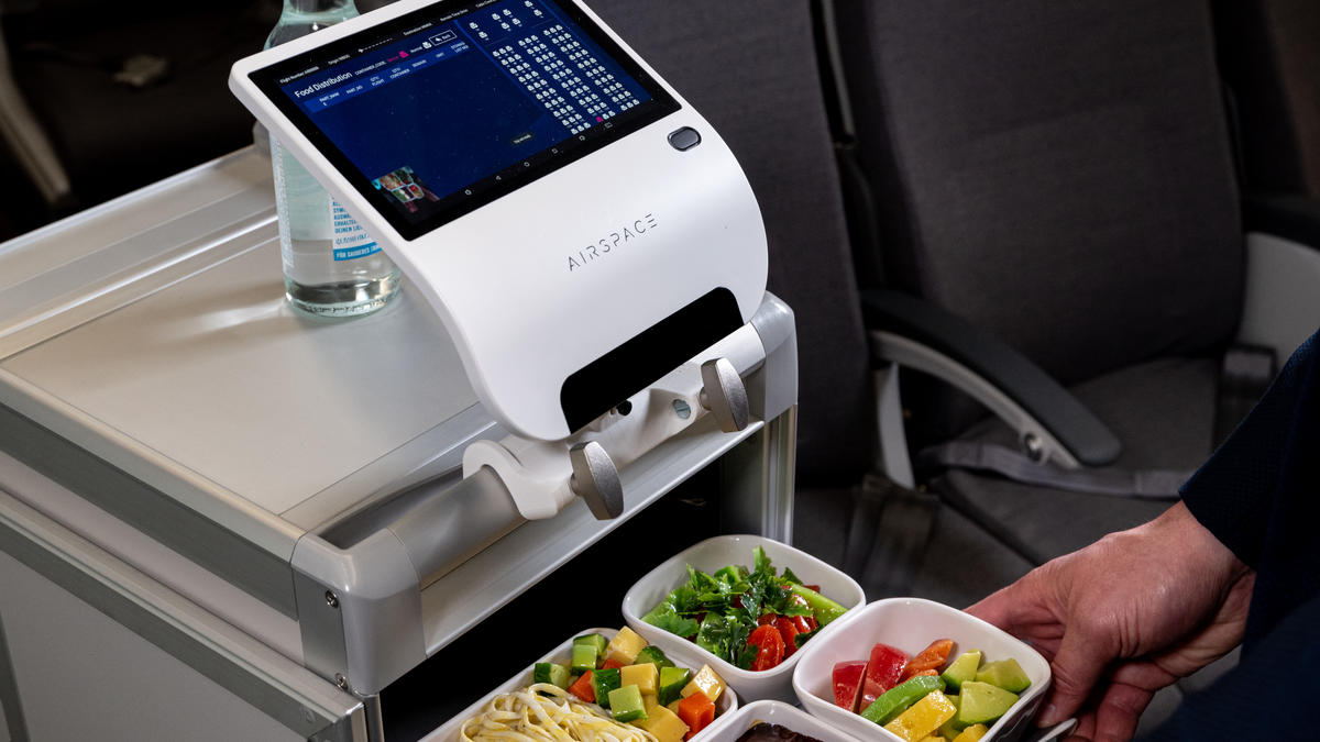 Can the tracking of in-flight catering improve airline sustainability? | Airbus