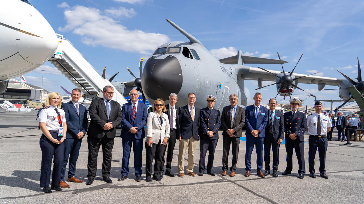 Fransa ve İspanya, Airbus A400M programına yönelik taahhütlerini ileri teslimatlar ve gelecekteki gelişmelerle yeniliyor.