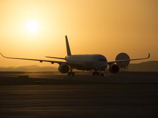 A350-hot-weather-trial-at-Al-Ain-sunset