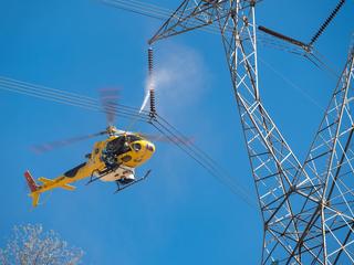 Operación Lavado de Aisladores 4.jpg