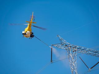 Operación Lavado de Aisladores 9.jpg