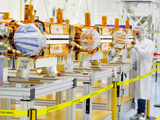 picture: Sentinel-1C antenna Sentinel-1C antenna segments