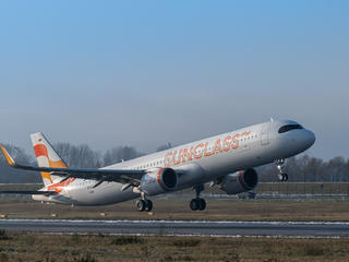 A321neo Sunclass takeoff A321neo Sunclass takeoff