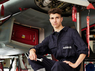 Apprentices in germany - AIRzubi
