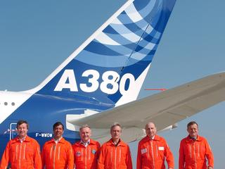 Airbus A380 first flight crew