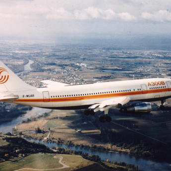 A300B in flight
