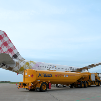 Airbus and Volotea are now fuelling Airbus’ internal shuttle service with a SAF blend. Copyright: Jan Justus Cordes.