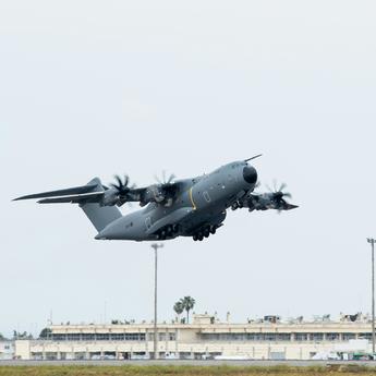 Delivery Ferry A400M Take off