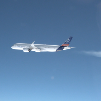 Contrails A350