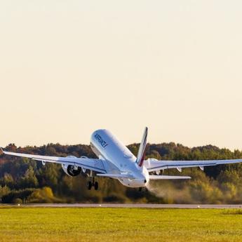 Airbus and Air France complete inaugural SAF A220 ferry flight