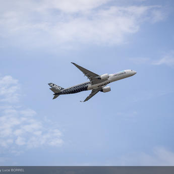 A350-900