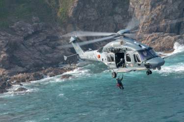 H175