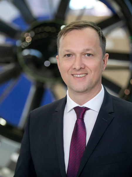 Stefan Thomé Stefan Thomé
