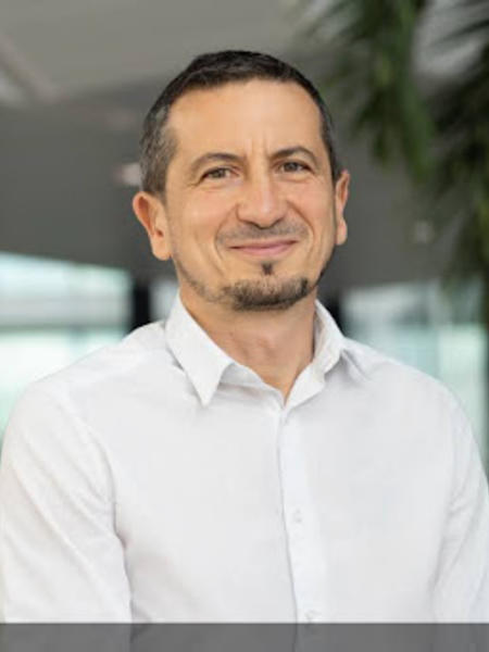 Karim Mokaddem Karim Mokaddem