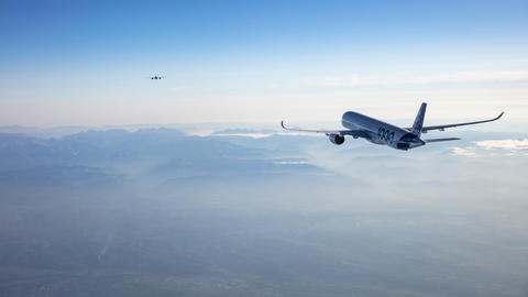 A350 test aircraft fello fly transatlantic flight