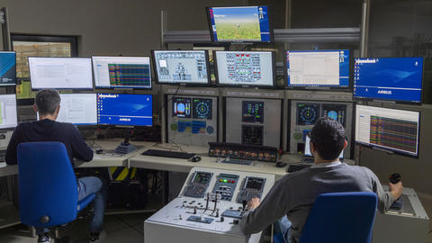 A321XLR Controller & Guidance Integration Bench_view 2