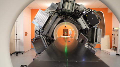 Radixact equipment from Accuray Company © IUCT-Oncopole