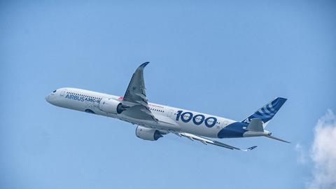 Airbus A350-1000 in flight
