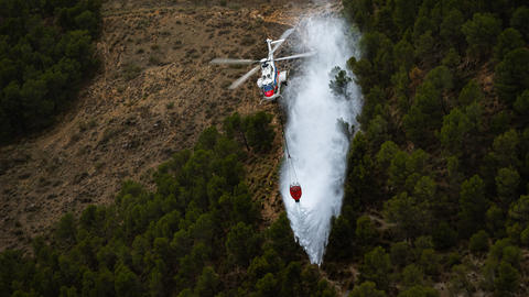 Airbus Super Puma in firefighting mode