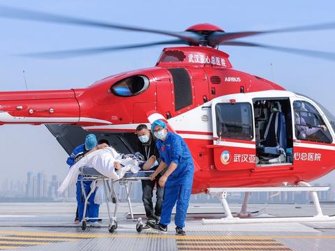 H135-Wuhan-Yaxin_Hospital_HEMS.jpg