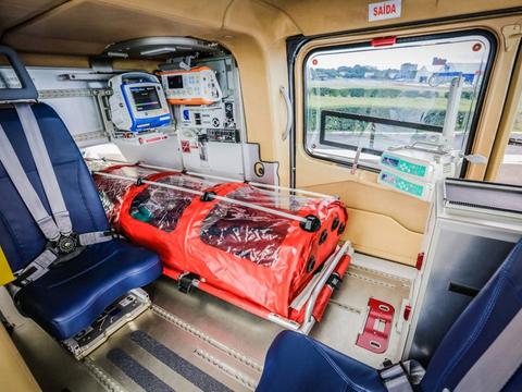 inside-air-jet-táxi-aéreo-ec135.jpg