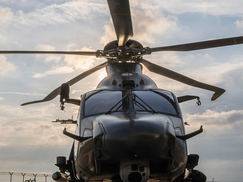 H160M