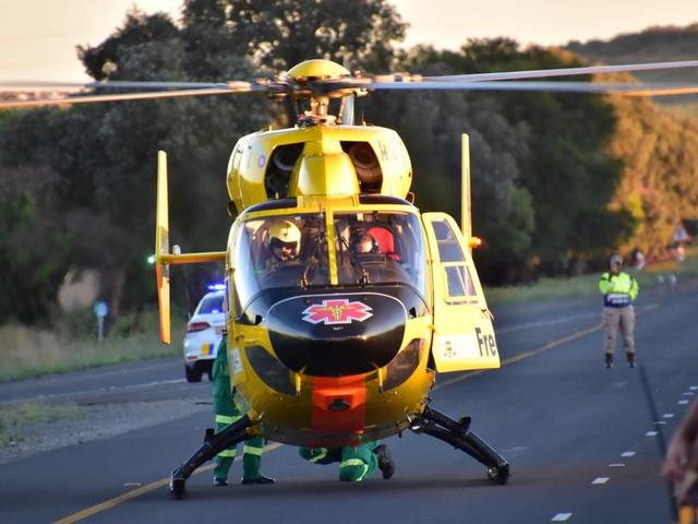 EC145